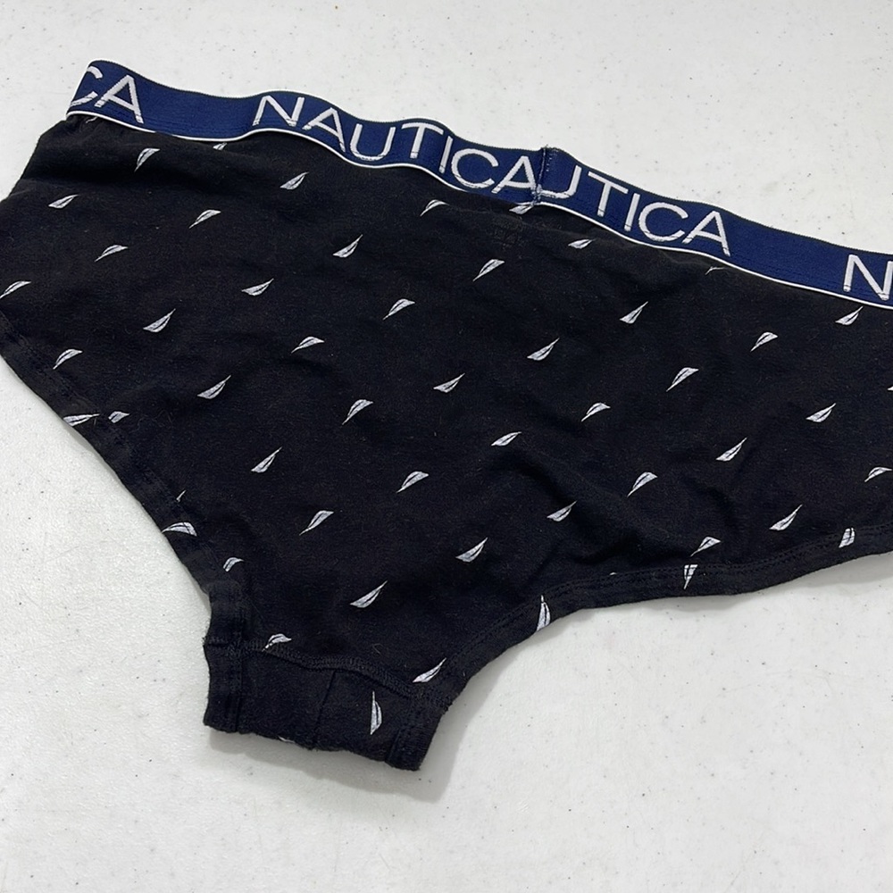 Nautica XL - Picture 4 of 4